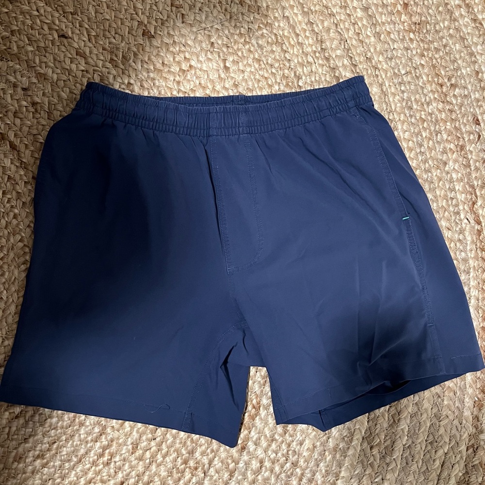 Myles Apparel Medium short 6” inseam
